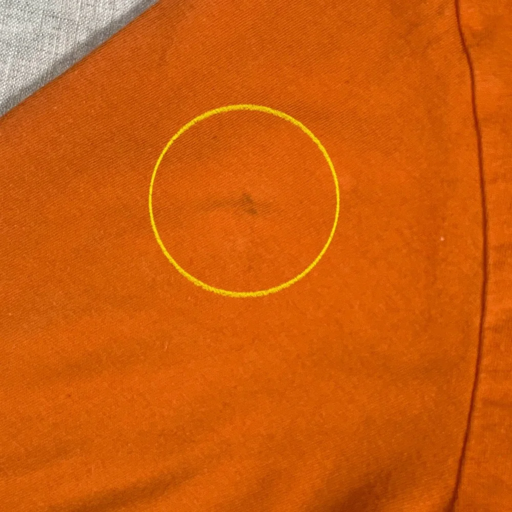 The North Face Graphic Tee Mens Small Orange Good Circular Design Logo T-Shirt